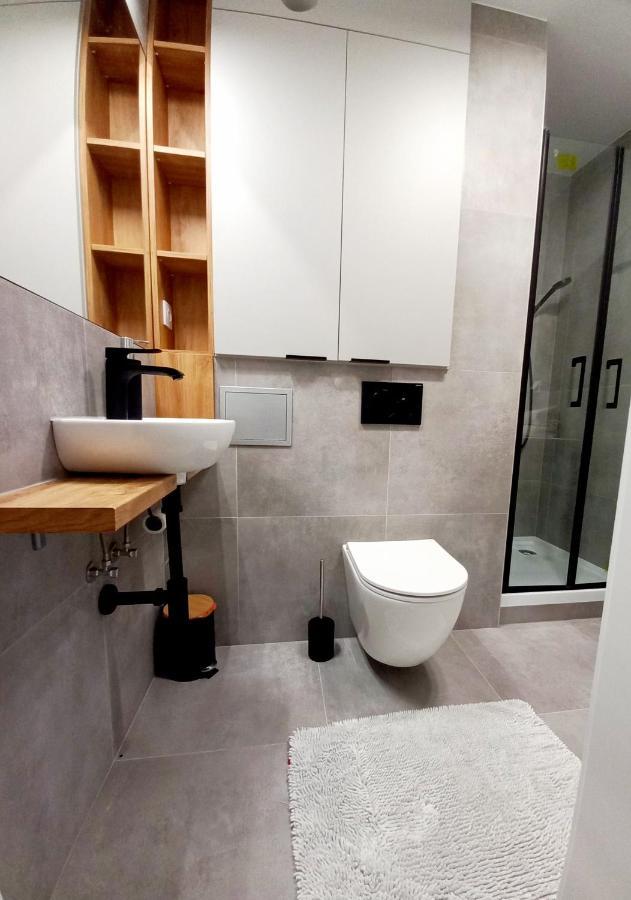 Neoapartments Lotnicza Wrocław Eksteriør billede