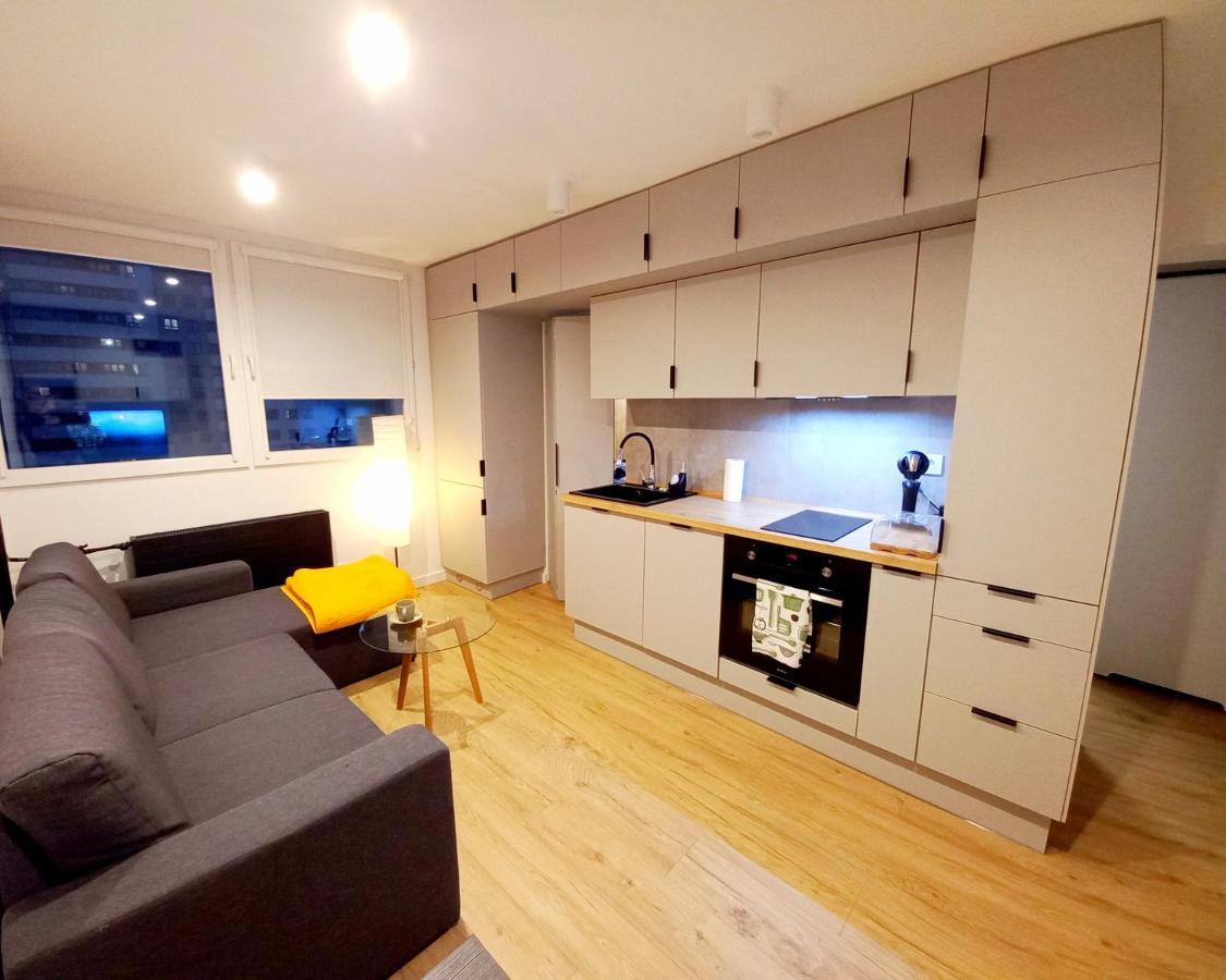 Neoapartments Lotnicza Wrocław Eksteriør billede
