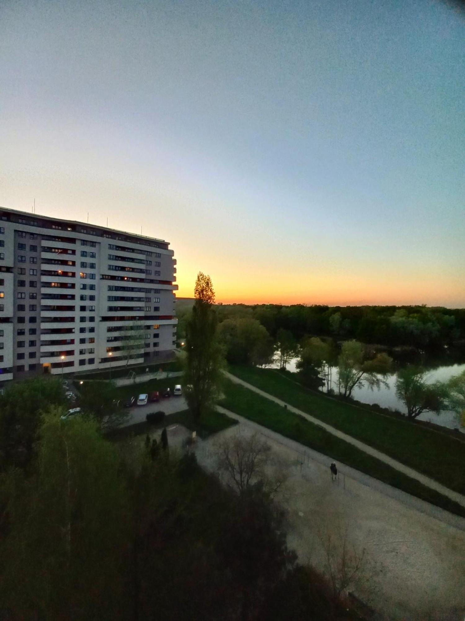 Neoapartments Lotnicza Wrocław Eksteriør billede